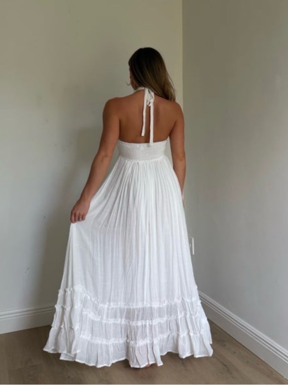 NWT White Halter Maxi Dress with Crochet Bodice Wedding Dress Beach Pictures - Picture 3 of 14